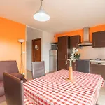 Apartment Saintes Saint-Simon-de-Bordes