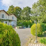 Apartment Saintes *